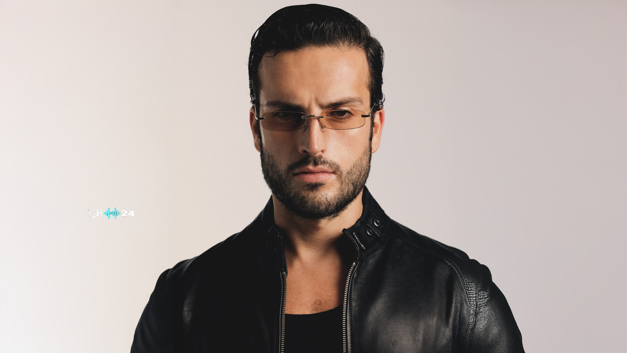 مهند الحمدي يسطع بأدوار متميزة وأداء متألق في مسلسل تشيللو