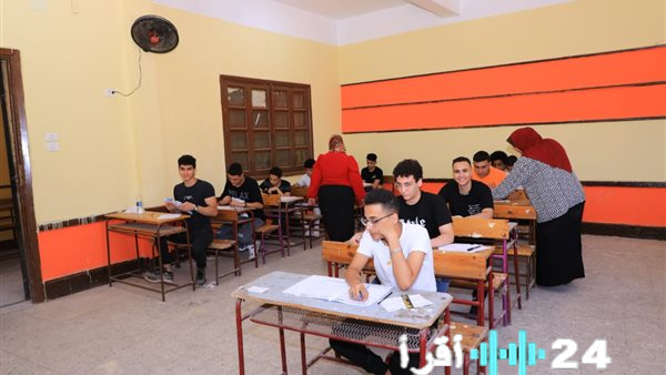 معايير امتحانات الثانوية العامة 2026 للشعبتين العلمية والأدبية