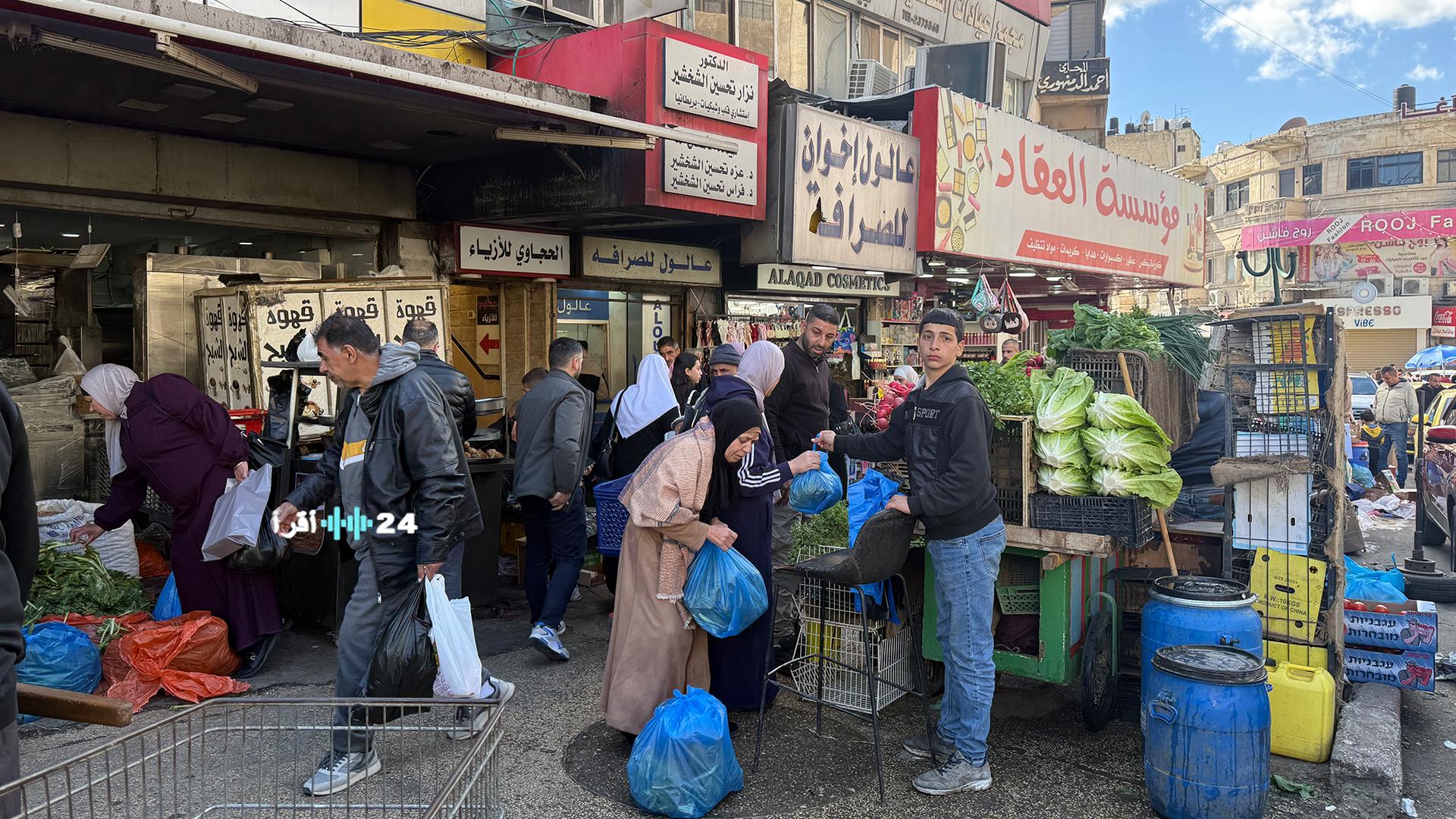 أزمات الحرب والحصار تضغط على أسواق الضفة والركود يهدد تجارها