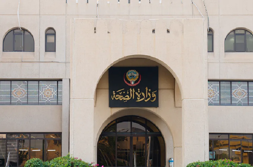 وفاة طفلة نتيجة إصابات ناتجة عن سقوط شظايا على منطقة سكنية