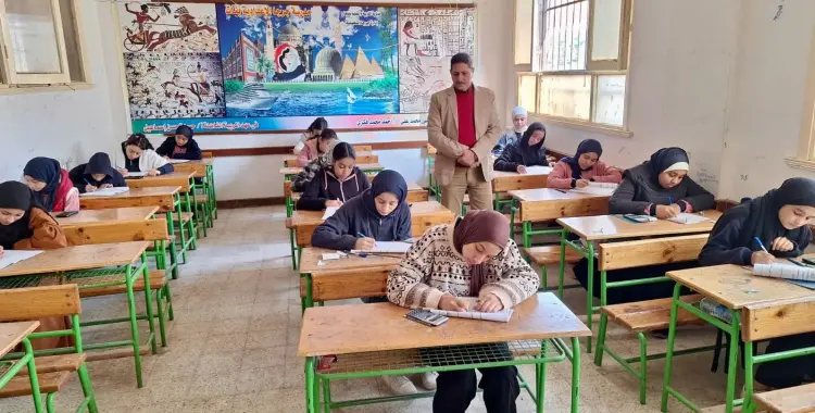 جدول امتحانات شهر مارس 2026 للصف الثاني الثانوي بقنا للمدارس العلمية والأدبية