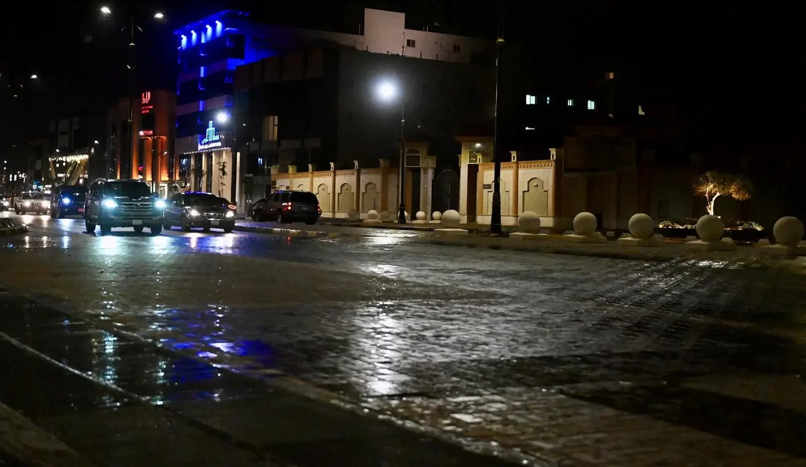 الأرصاد تحذر: أمطار ورياح نشطة وصواعق متوقعة على منطقة نجران حتى التاسعة مساءً