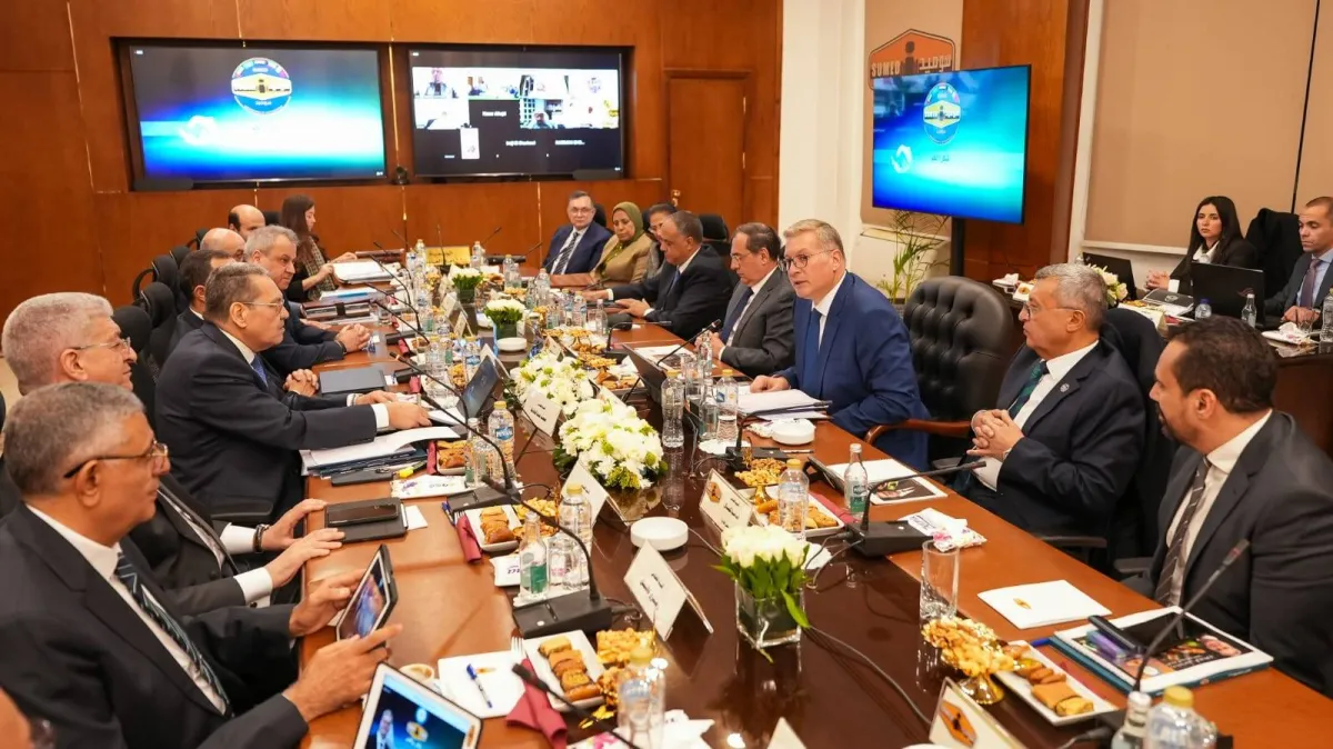 أنابيب سوميد العربية تتوقع نقل 365 مليون برميل نفط خلال عام 2025 بقوة وكفاءة