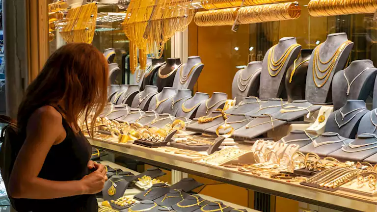 الارتفاع المستمر لأسعار الذهب في مصر خلال منتصف تعاملات يوم السبت 7 مارس 2026