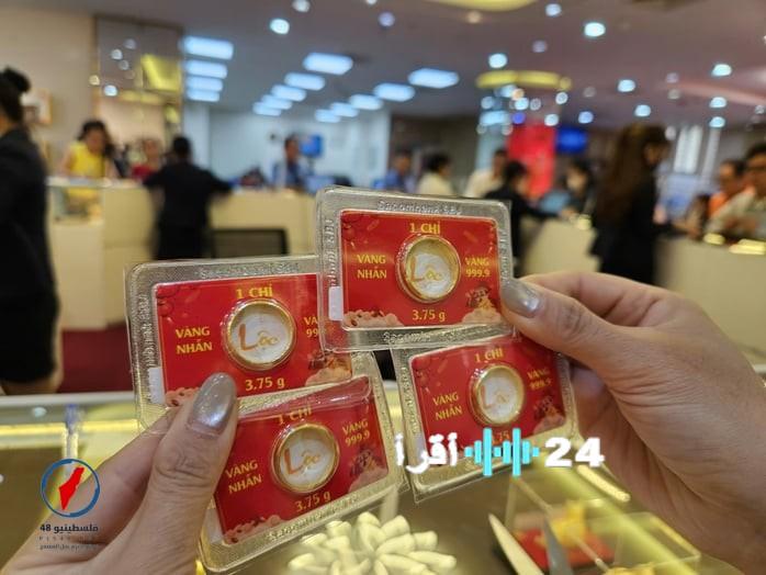 استقرار سعر سبيكة الذهب SJC فوق مستوى 180 مليون دونغ للأونصة