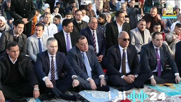 الآلاف من أهالي كفر الشيخ يؤدون صلاة عيد الفطر في جو من الفرح والروحانية