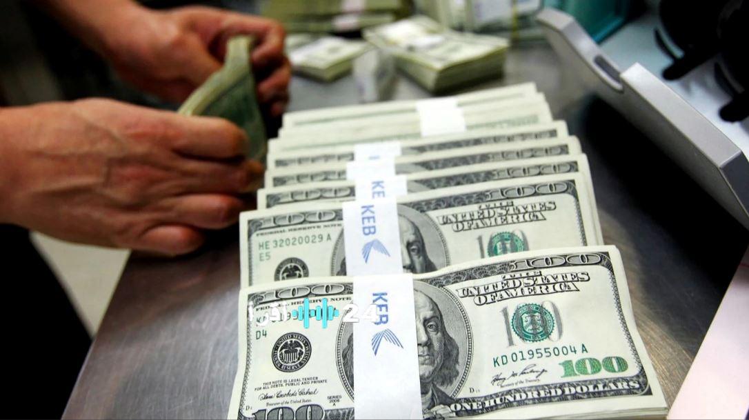 سعر الدولار مقابل الجنيه في نهاية تعاملات الأحد بالبنوك المصرية