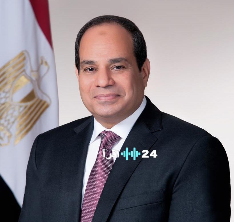 الرئيس المصري والرئيس الفرنسي يطالبان بتكثيف الجهود لاحتواء التصعيد الإقليمي وتعزيز الاستقرار والسلام