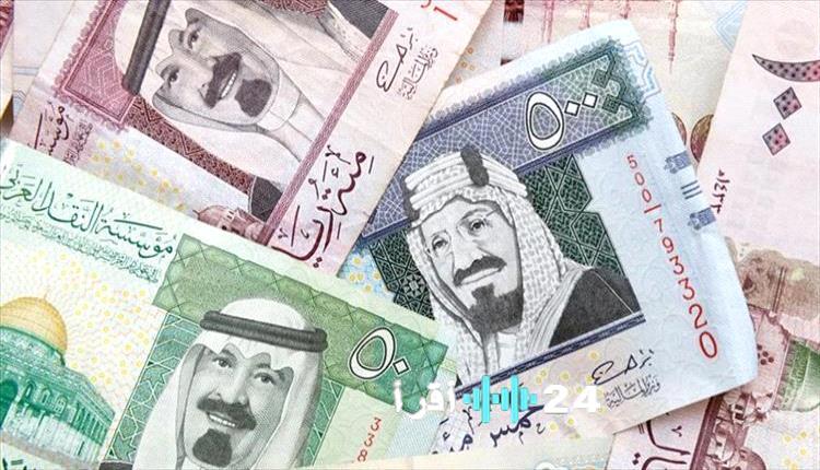 الشرطة تفضح وتعتقل أفراد شبكة ترويج عملة سعودية مزيفة وتفكيك عصابة التزييف والتزوير