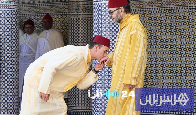 الملك محمد السادس أمير المؤمنين يؤدي صلاة عيد الفطر ويتلقى التهاني من الشعب والمحبين