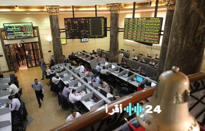 «تقلبات غير متوقعة في أسعار الذهب والدولار تزامنًا مع تغيرات البورصة المصرية»