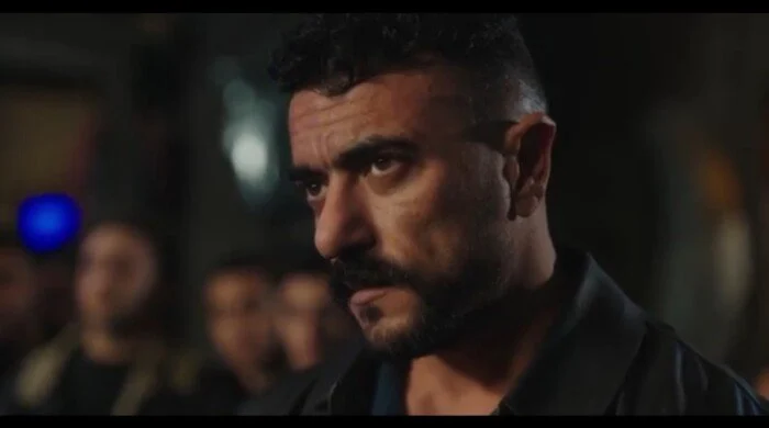 تصاعد درامي مثير في مسلسل علي كلاي الحلقة 21 مع وفاة يارا السكري وانهيار أحمد العوضي في أحداث مشوقة تجذب جماهير المشاهير والمتابعين