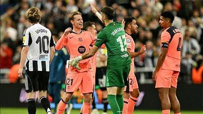 تعادل إيجابي يختتم مباراة برشلونة ونيوكاسل في ذهاب ثمن نهائي دوري أبطال أوروبا