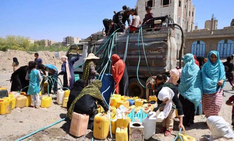 جدل واسع في تعز حول اتهامات بتخصيص شبكات مياه للأنشطة التجارية على حساب معاناة المواطنين وتفاقم أزمة المياه