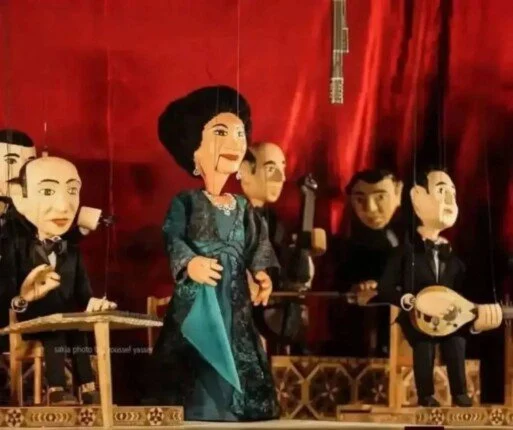 ساقية الصاوي تنظّم عرضًا فنيًا يجسد ذكريات وأشهر أعمال أم كلثوم على مسرح العرائس