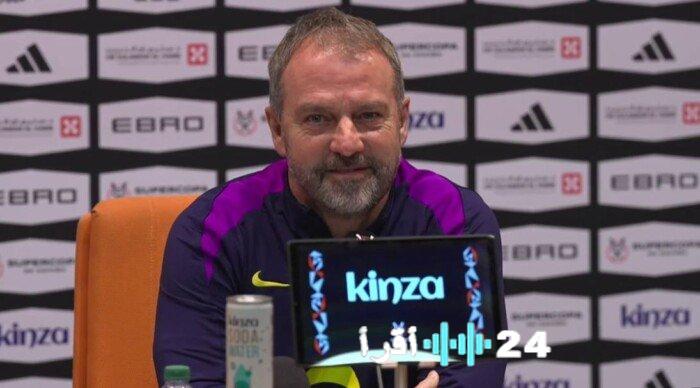 فليك يتخذ قرارا حاسما بشأن ثنائي برشلونة قبل مواجهة إشبيلية في الدوري الإسباني