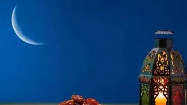 كل ما يحتاج معرفته حول حكم وجوب أداء زكاة الفطر في منتصف رمضان