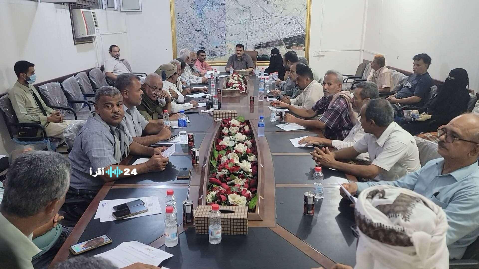 مدير عام المنصورة يلتقي تحت قبة المسؤولين لمناقشة التدخلات الخدمية وخطة عيد الفطر لعام 2023