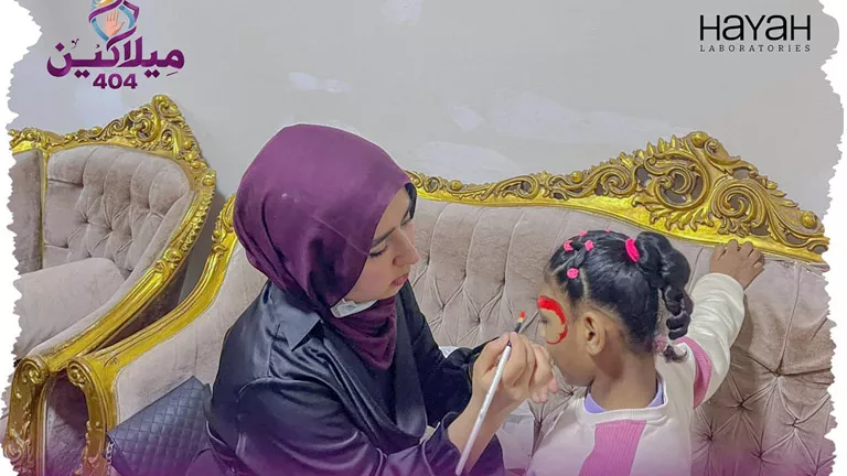 مشروع تخرج طلاب إعلام القاهرة يعزز الوعي بأهمية العناية بالبشرة