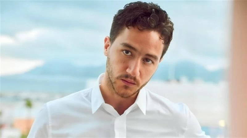 مقطع مسرب يكشف انتهاك حقوق فيلم ايجي بست الخاص باحمد مالك في السعودية