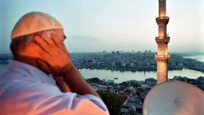 مواقيت الصلاة اليوم السبت 14 مارس 2026 في القاهرة والمحافظات مع توقيت الأذان الرسمي للفروض ومتابعة جدول الصلاة المحدث