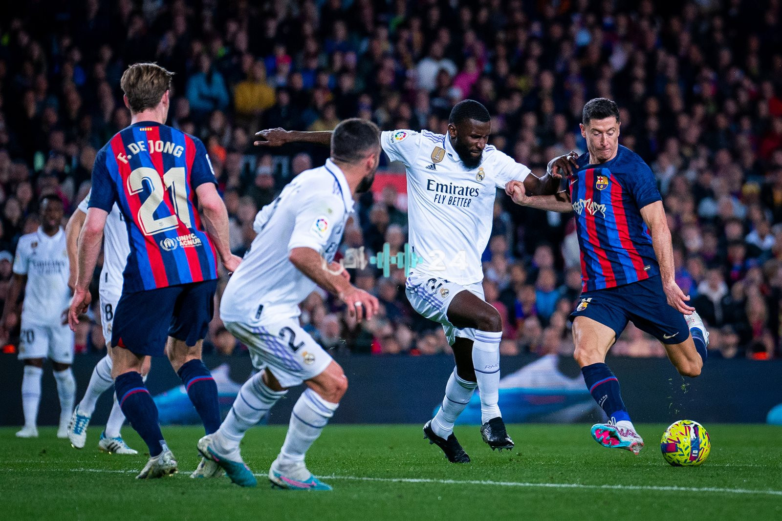 تفاصيل موعد مباريات ريال مدريد وبرشلونة في الجولة 36 من الدوري الإسباني وصراع صدارة الليجا