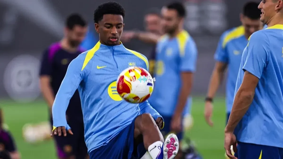 هل يضطر برشلونة إلى بيع نجم الدفاع أليخاندرو بالدي في سوق الانتقالات الصيفي